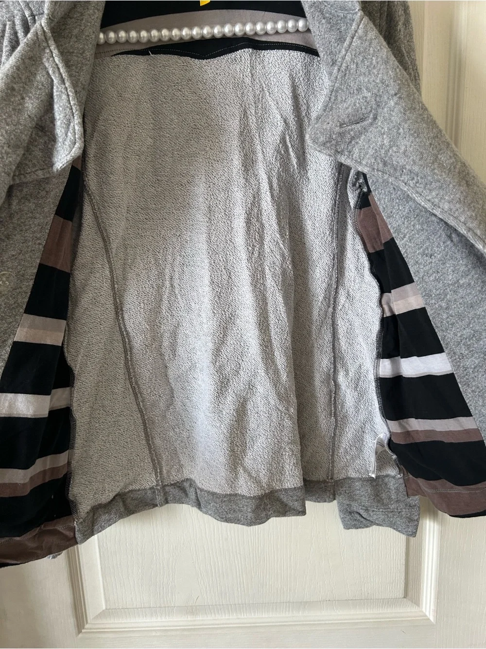 Lolë Light Gray UPF 50+ Sun Protection Women’s Sweater Jacket Size S